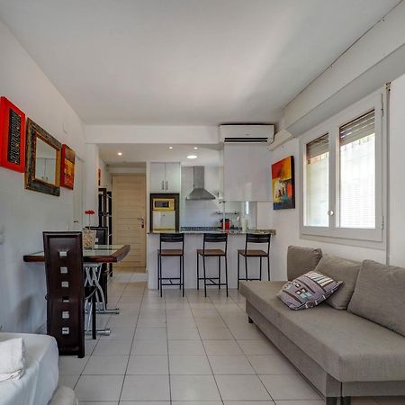 Los Globos Beach Studio By Hello Homes Sitges Eksteriør bilde