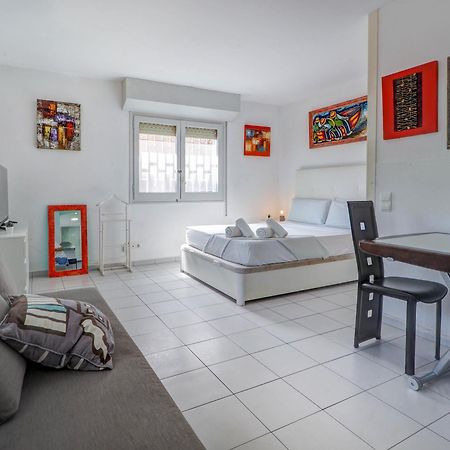 Los Globos Beach Studio By Hello Homes Sitges Eksteriør bilde