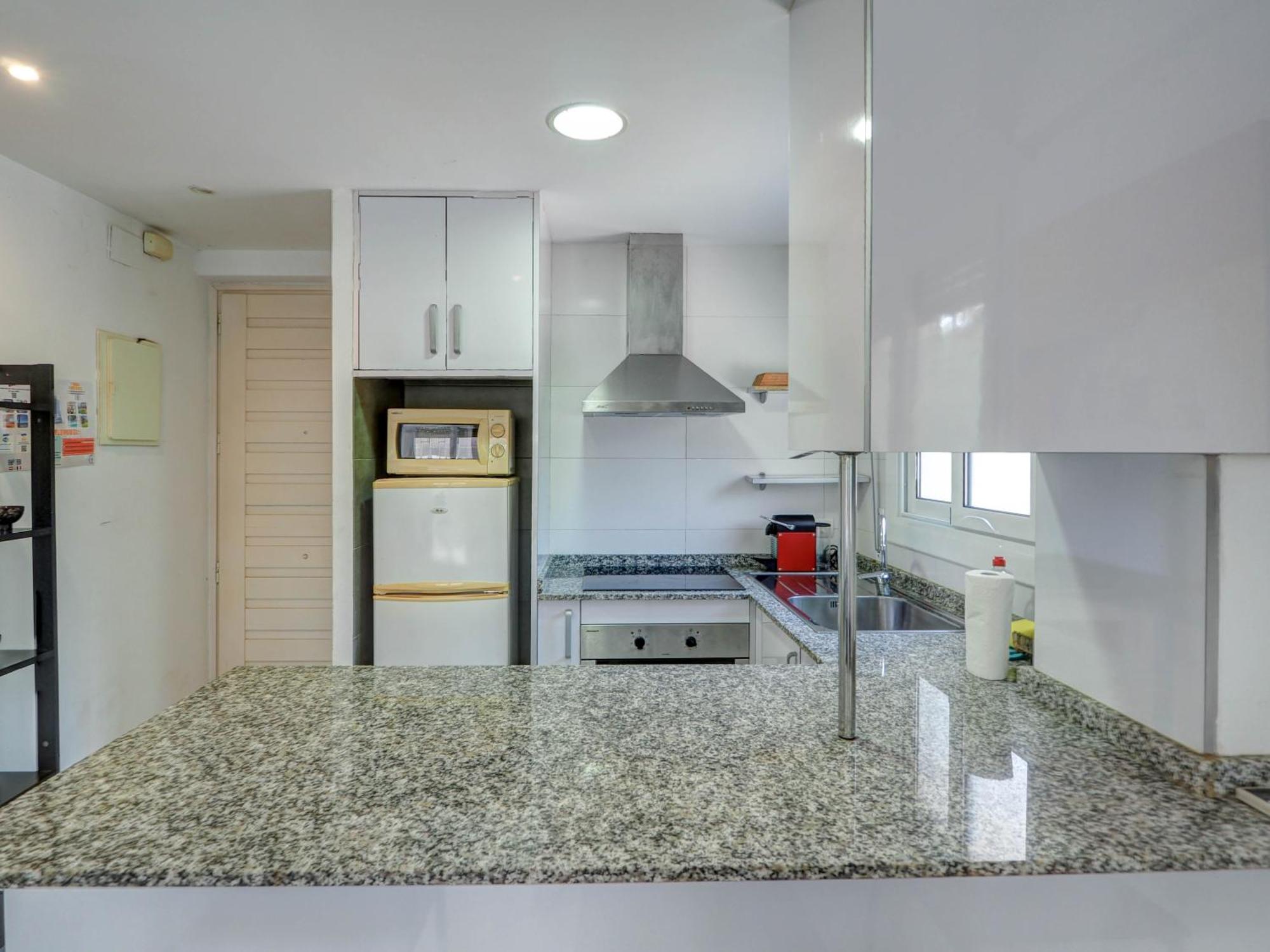 Los Globos Beach Studio By Hello Homes Sitges Eksteriør bilde