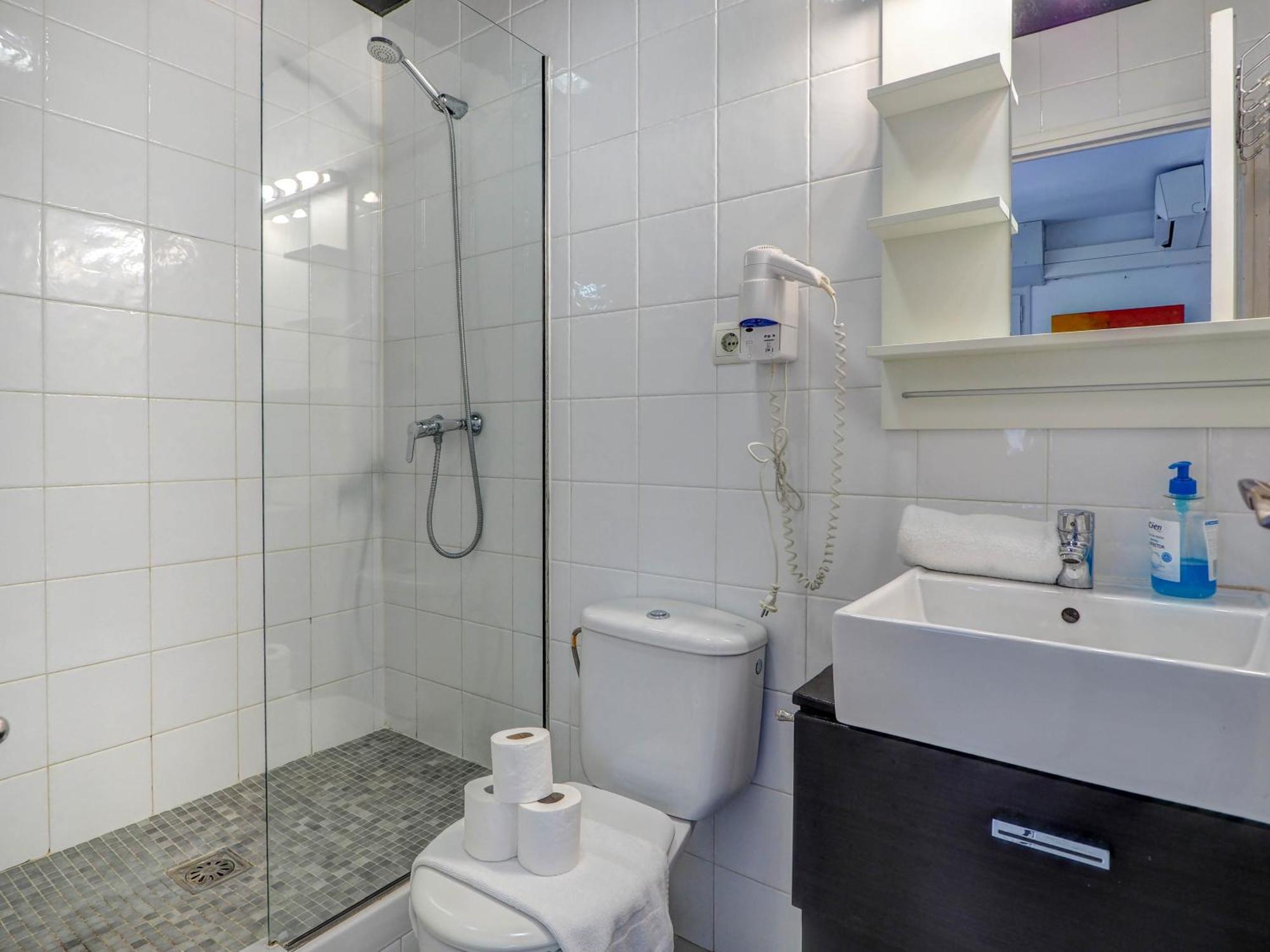 Los Globos Beach Studio By Hello Homes Sitges Eksteriør bilde